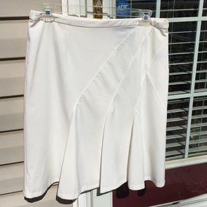 Worthington Works Stretch Separates cream skirt